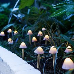 LED-es szolár lámpa - 12 db mini gomba - melegfehér