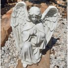 Angyal szobor 23 cm műgyanta