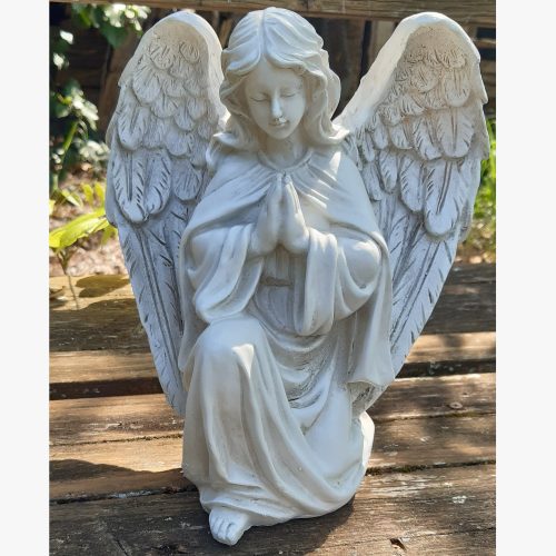Angyal szobor 23 cm műgyanta
