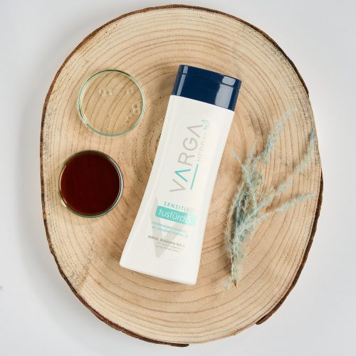 VARGA gyógynövényes sensitive tusfürdő 240 ml