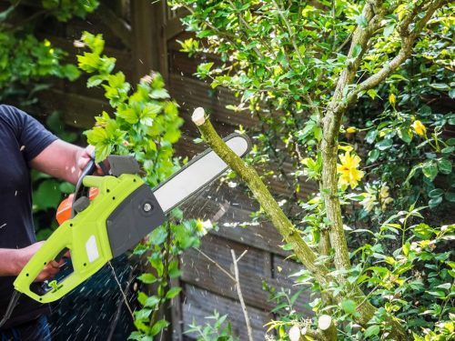 Elektromos láncfűrész - 1800 W - KINZO