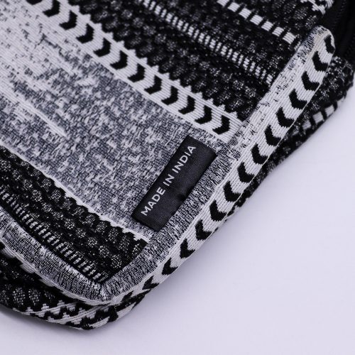Crossbody jacquard táska - Urban Caravan