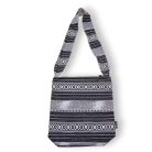 Jacquard válltáska 40x35 cm - Urban Caravan