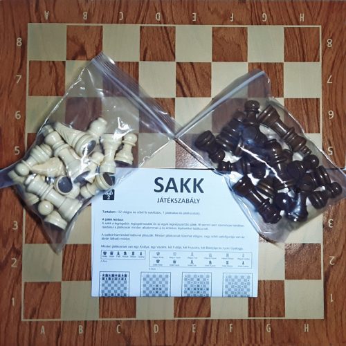 Sakk-készlet - 30x30 cm-es fa tábla, fa figurákkal - AMBASSADOR